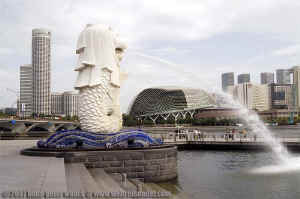 merlion_singapur_041207.jpg (95148 Byte)