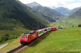 glacier_106_andermatt_oberalp_290708_c_b800.jpg (131670 Byte)